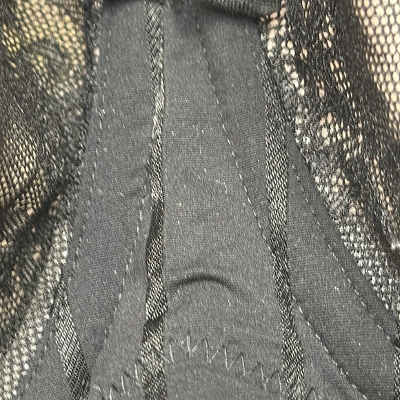 Felina Black Lace underwire bra 36F - Picture 2 of 9